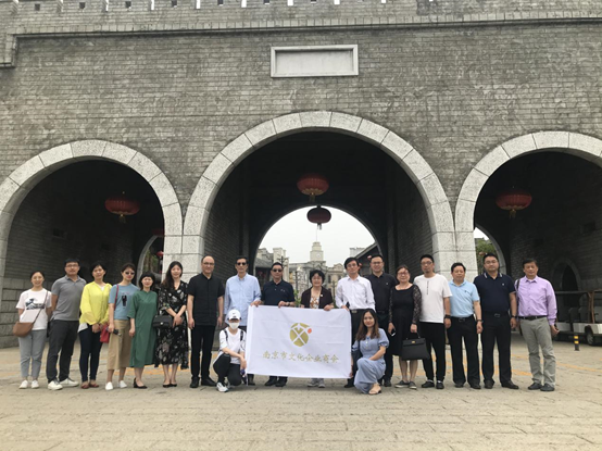 南京市文化企业商会考察团调研考察溧水石湫文化产业园区